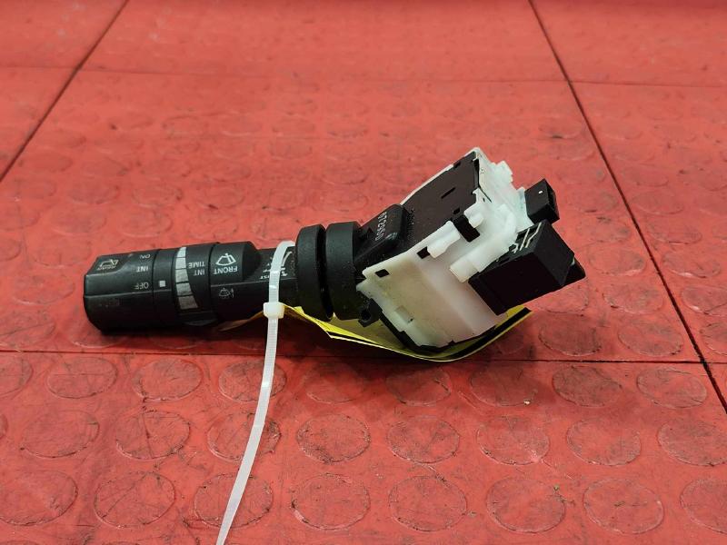 2007 Nissan Pathfinder Combination Switch