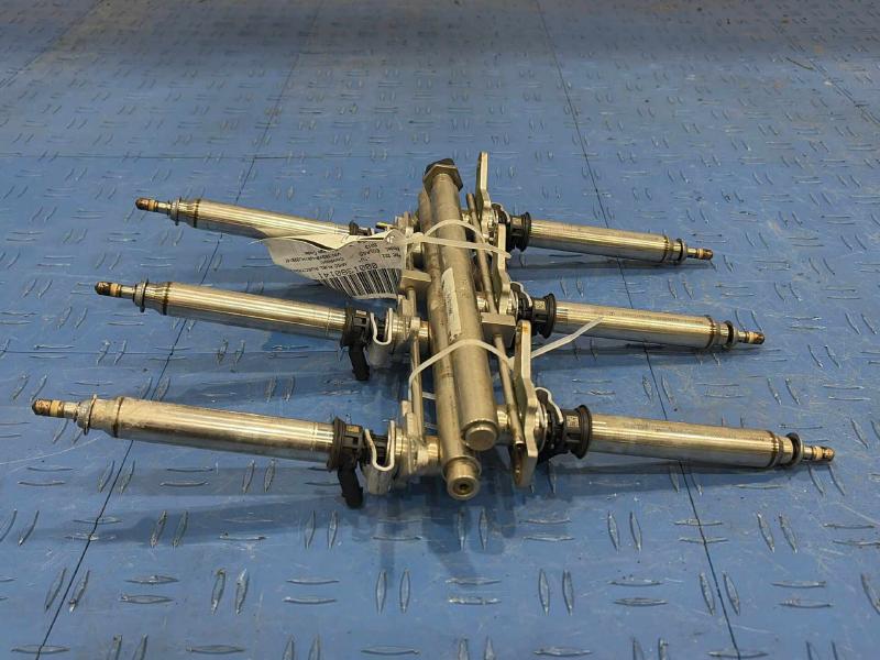 2013 Mercedes E-Class Misc Fuel Injection Parts