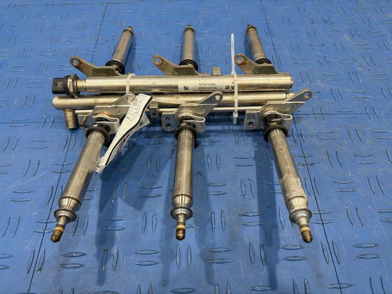 2013 Mercedes E-Class Misc Fuel Injection Parts