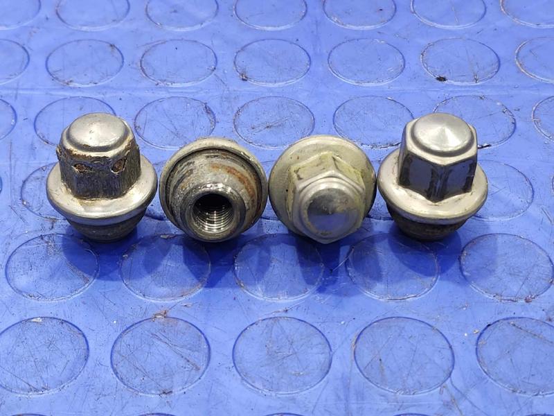 2014 Ford Fiesta Lug Nuts