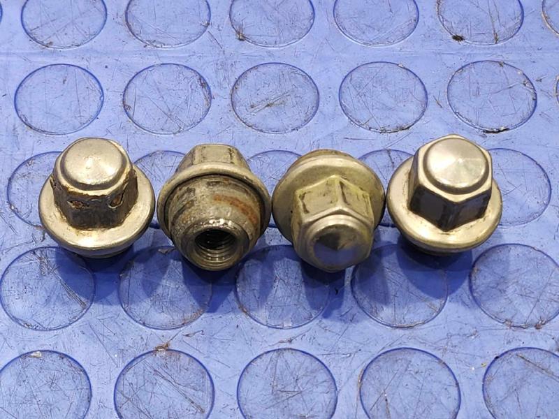 2014 Ford Fiesta Lug Nuts