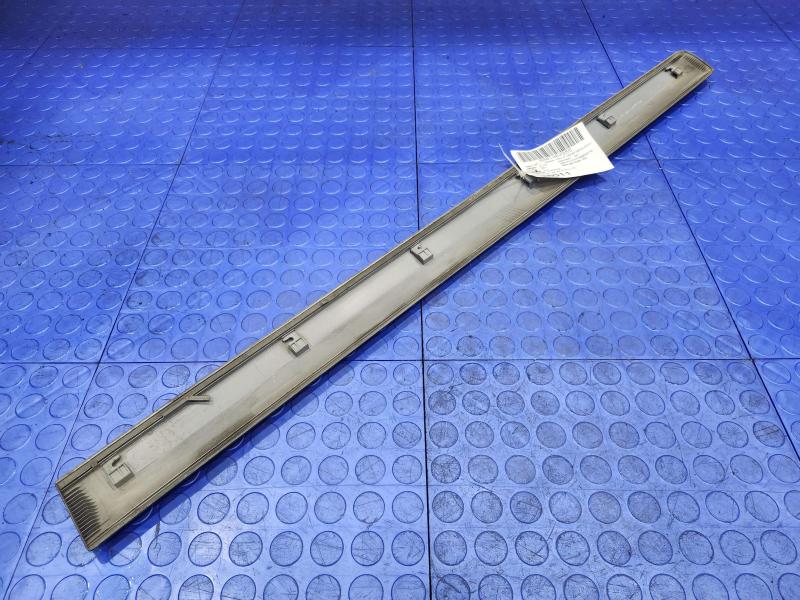 2011 Honda Pilot Front Door Moulding