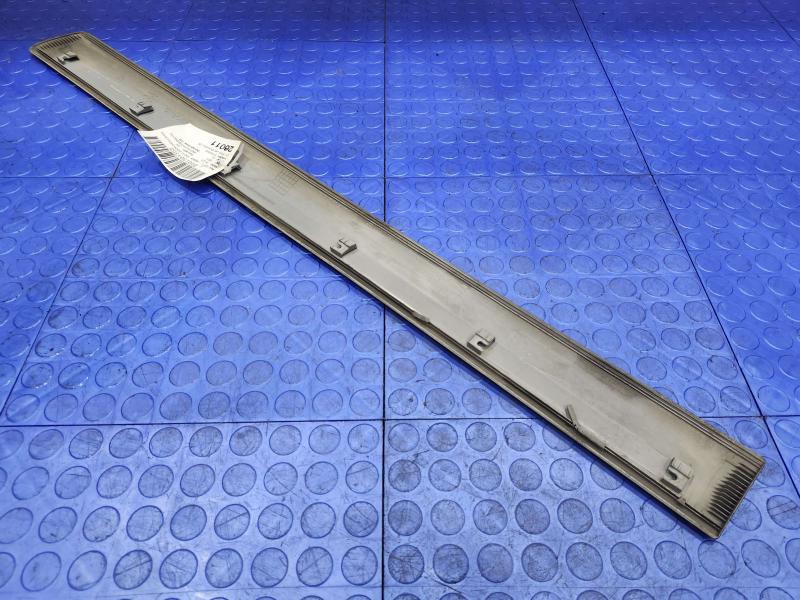 2011 Honda Pilot Front Door Moulding