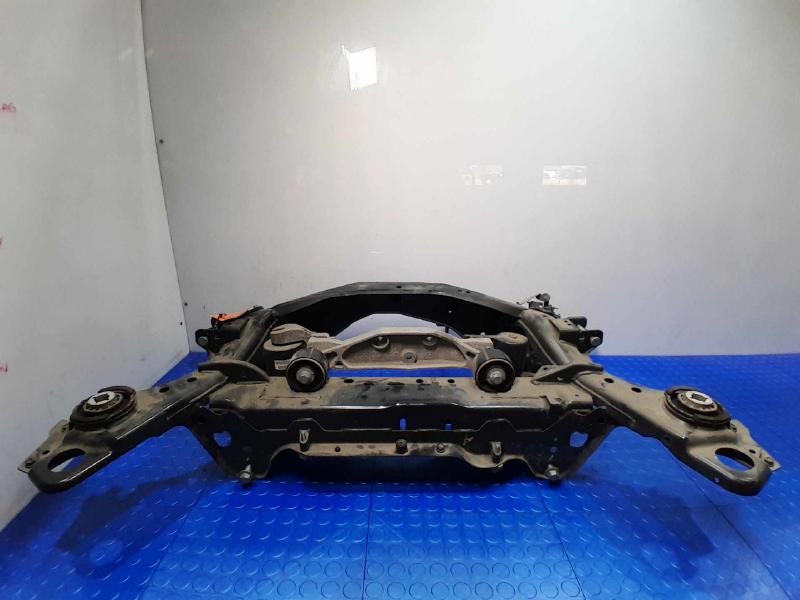 2017-2020 Volvo S90 Rear Suspension Crossmember Subframe Genuine OEM 31360861