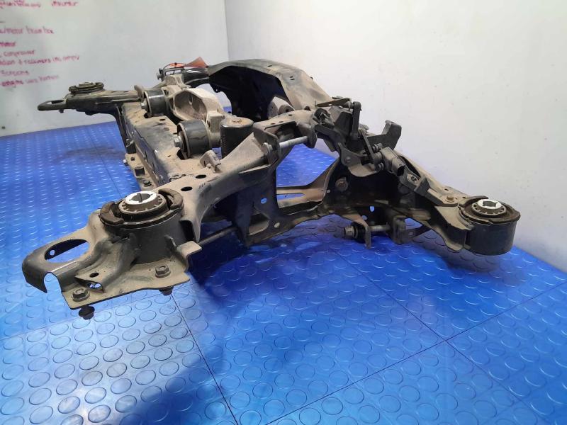 2017-2020 Volvo S90 Rear Suspension Crossmember Subframe Genuine OEM 31360861
