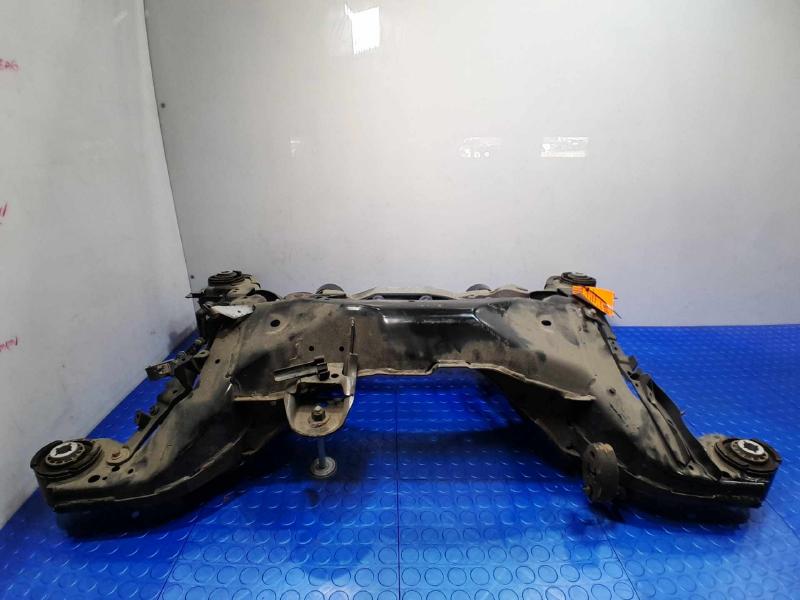 2017-2020 Volvo S90 Rear Suspension Crossmember Subframe Genuine OEM 31360861