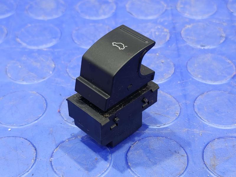 2012-2022 Volkswagen Passat Trunk Lid Release Switch Genuine OEM 561959831AXSA