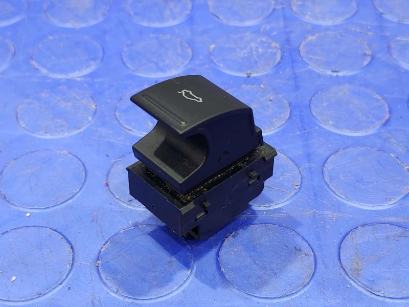 2012-2022 Volkswagen Passat Trunk Lid Release Switch Genuine OEM 561959831AXSA