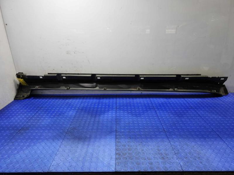 2015 Subaru Legacy Rocker Moulding