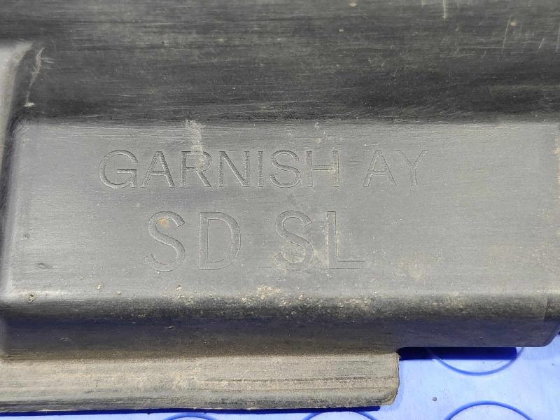2015 Subaru Legacy Rocker Moulding