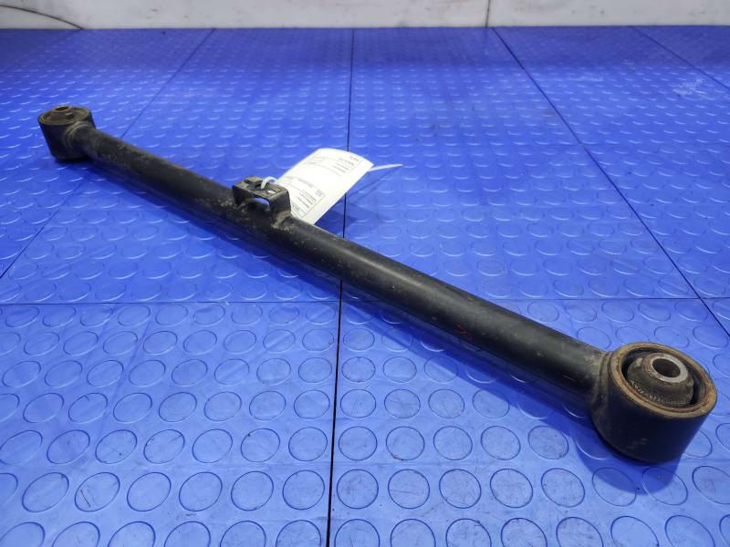 2006 Toyota 4Runner Lower Control Arm Rr