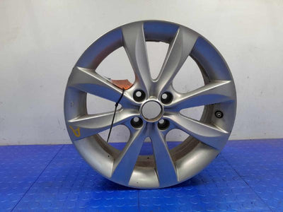 2014 Nissan Versa Wheel