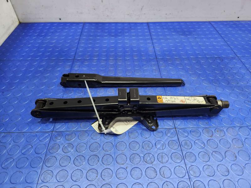 2011 Ford Edge Jack Assembly