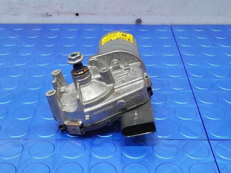 2023 Chevrolet Trailblazer Wiper Motor Front