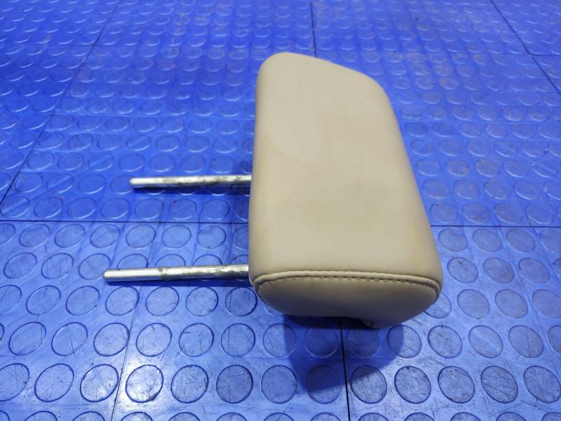 2014 Jeep Grand Cherokee Headrest