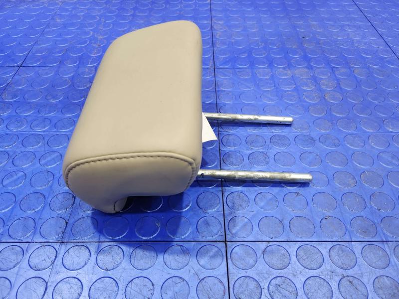 2014 Jeep Grand Cherokee Headrest