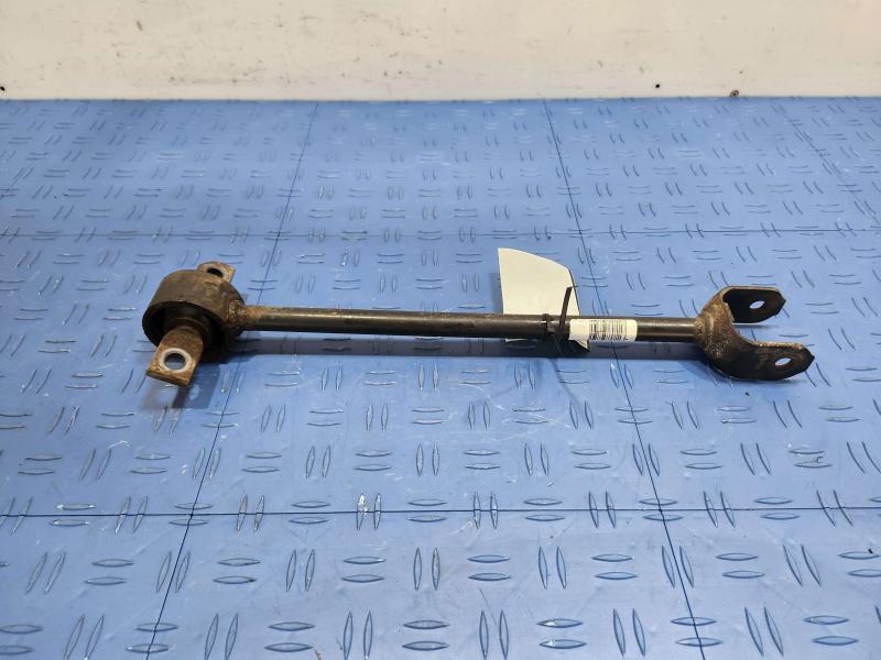 2013 Toyota Camry Lower Control Arm Rr