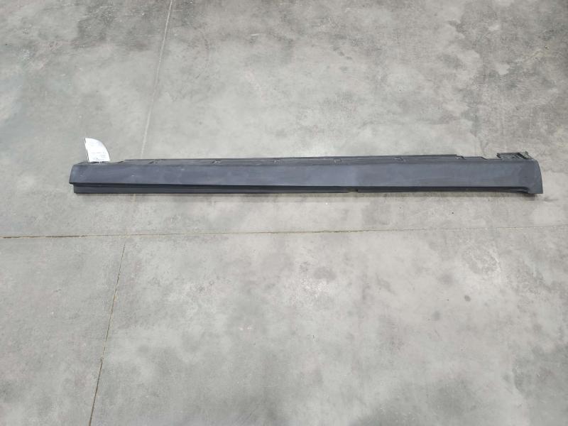 2011 Kia Sorento Rocker Moulding