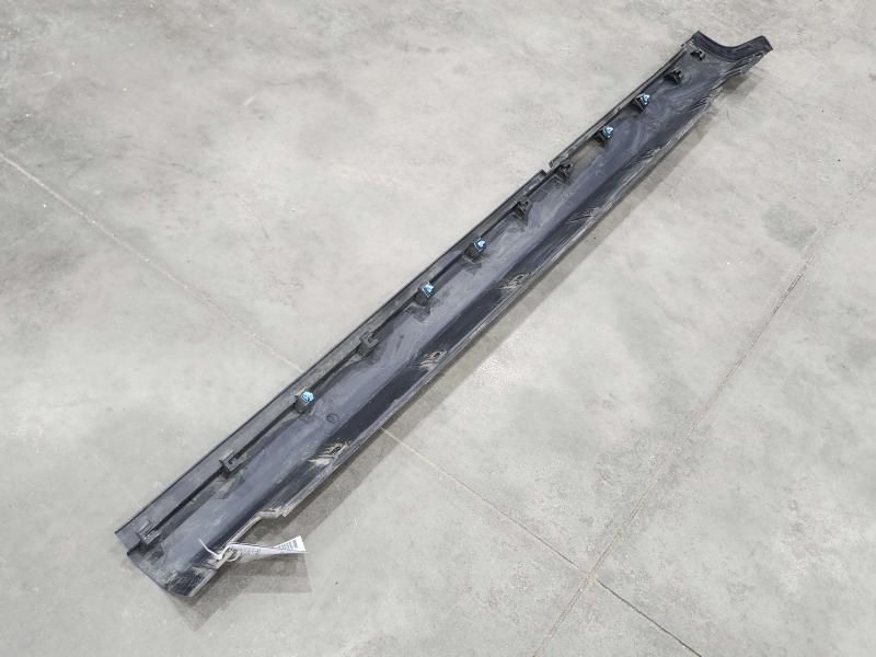 2011 Kia Sorento Rocker Moulding