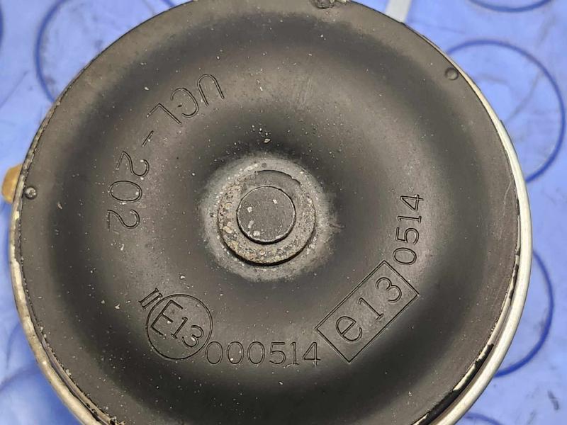 2014-2016 Subaru Forester Low Note Horn Assembly Genuine OEM 86012SG000