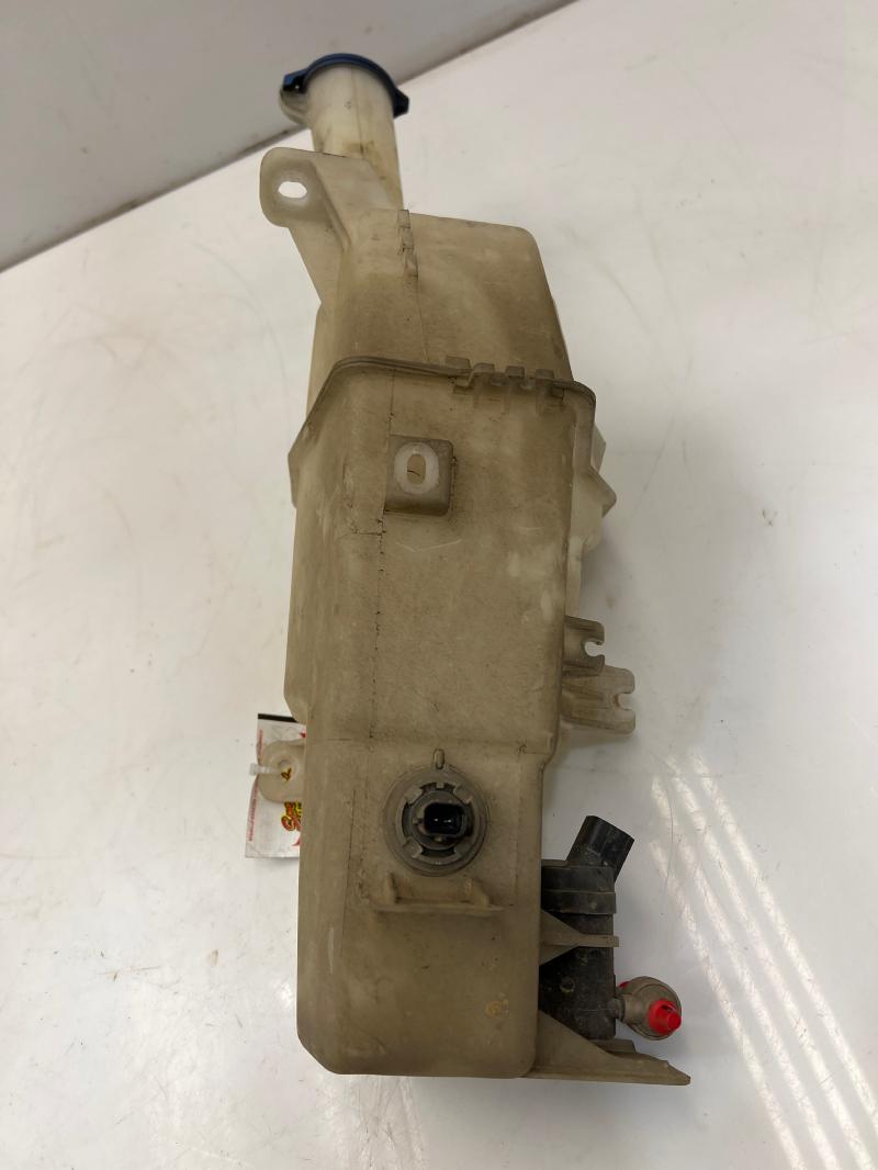 2015 - 2020 Kia Sedona Washer Fluid Reservoir Assembly OEM 98610A9510