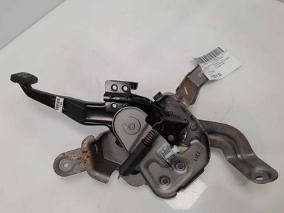 2016 - 2020 Kia Sorento Parking Brake Emergency Brake Pedal Assembly OEM 59710-C5500