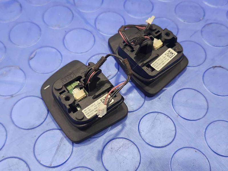 2017-2020 Audi Q7 Steering Wheel Multi Switch Set Genuine OEM 4M0951523