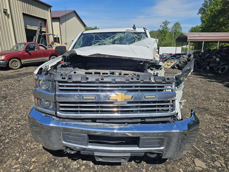 2017 Chevrolet Silverado 2500 Front Door Latch