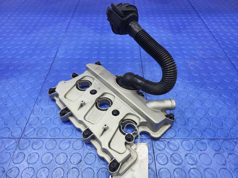 2017 Audi Q7 Valve Cover