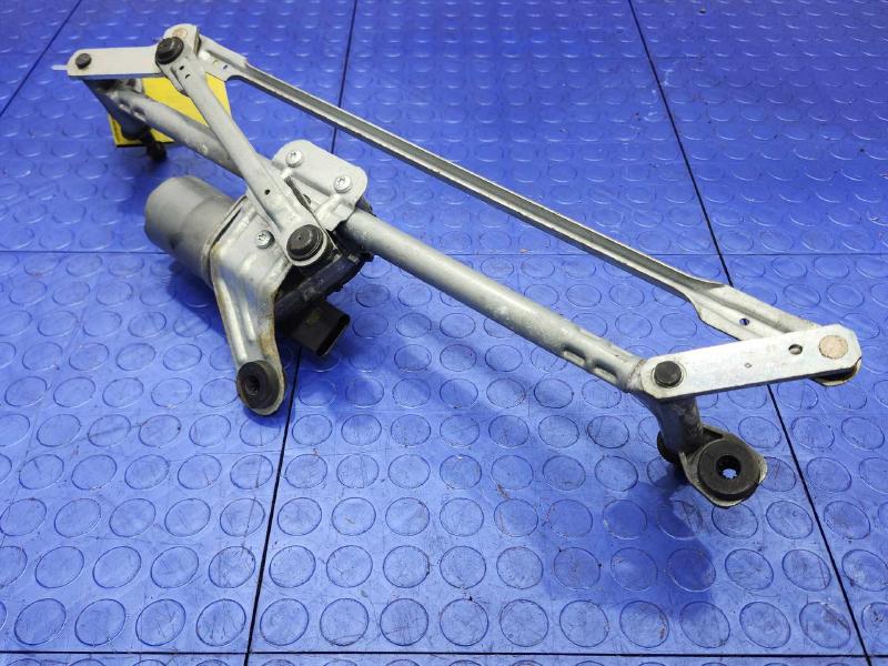 2019 Volkswagen Jetta Wiper Motor Front