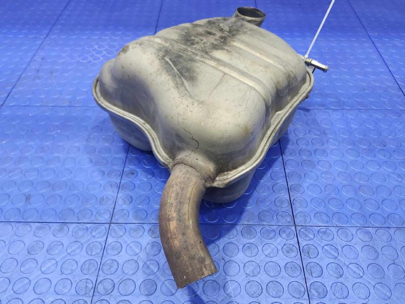 2013-2016 Volkswagen Jetta Hybrid Rear Exhaust Muffler Genuine OEM 5C6253609R