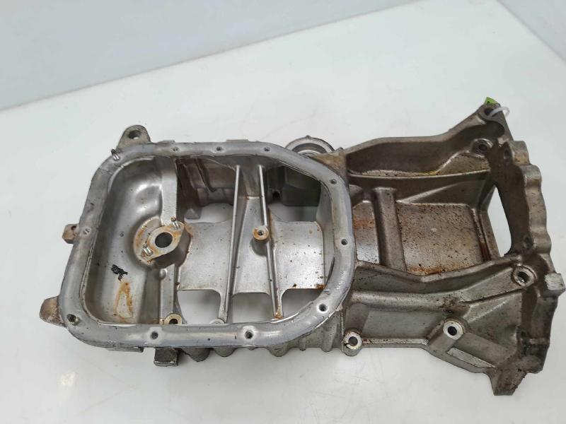 2016 Toyota Prius Oil Pan