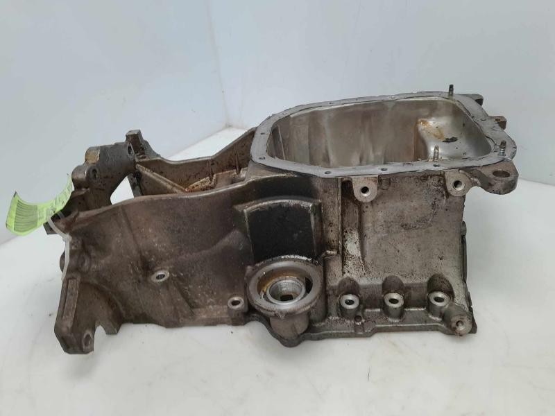 2016 Toyota Prius Oil Pan