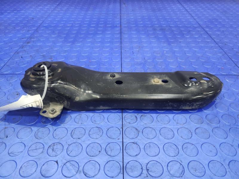 2018 Nissan Maxima Lower Control Arm Rr