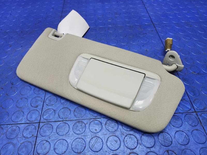 2018 Subaru Legacy Sun Visor