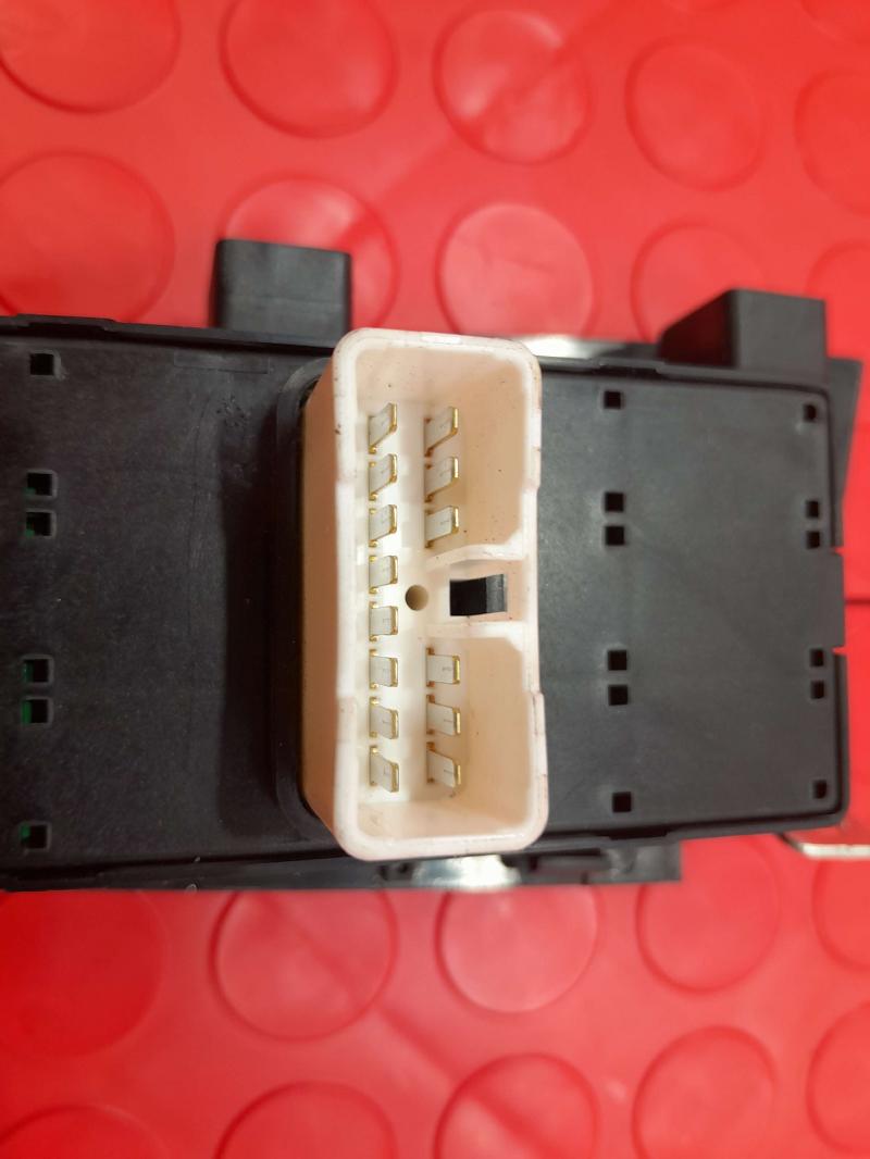2010-2013 Kia Forte Sedan Master Window Switch Assembly Genuine OEM 935701M100