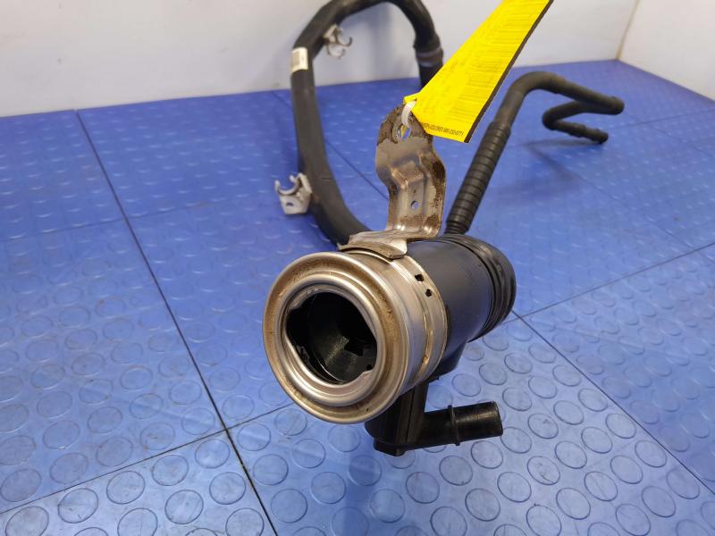 2018 BMW 740I Fuel Filler Neck