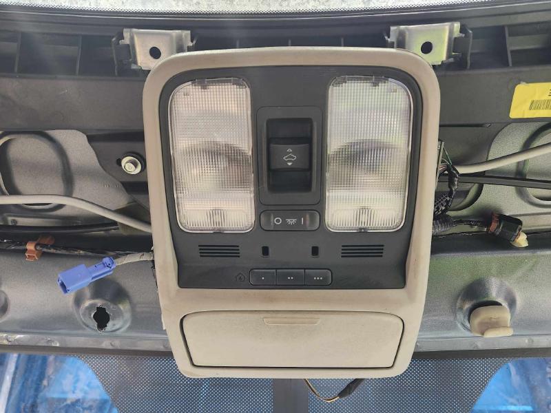 2008 Acura MDX Front Console