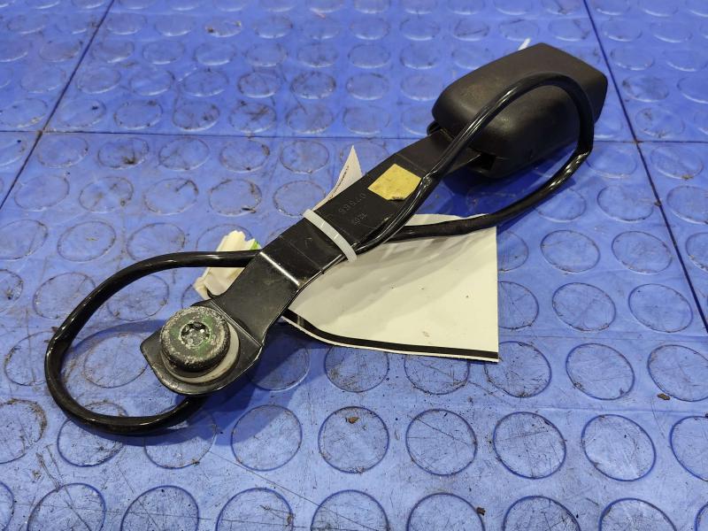 2008 Subaru Legacy Front Seat Belt
