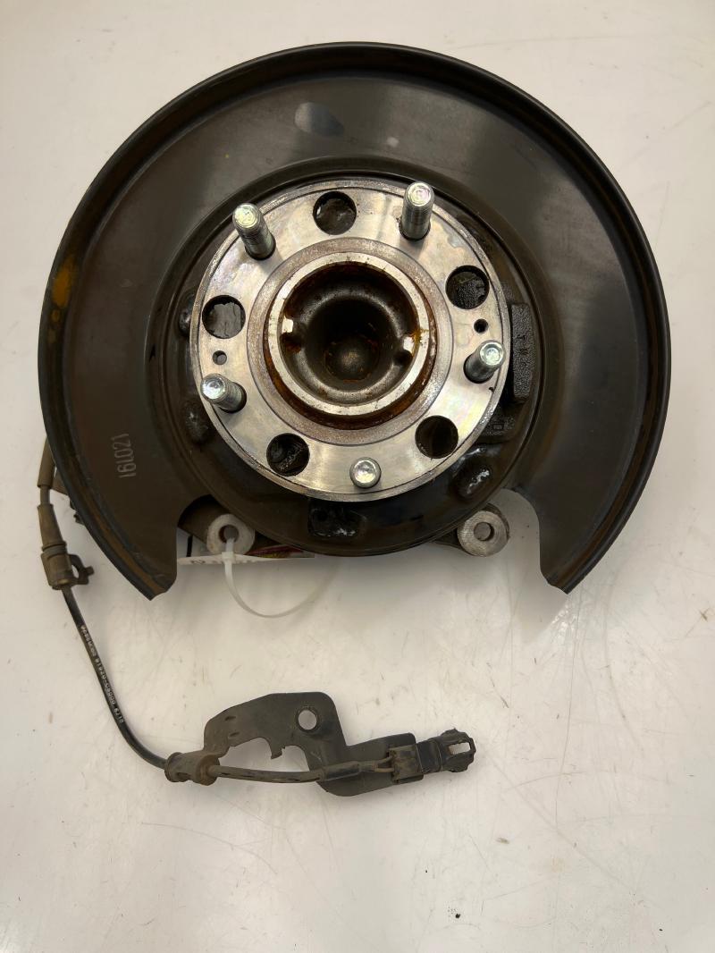 2017 Kia Sorento Rear Knuckle/Stub Axle