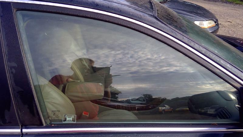 1999 - 2003 Acura TL Front Door Glass RH Passenger Side OEM 73300S0KA02