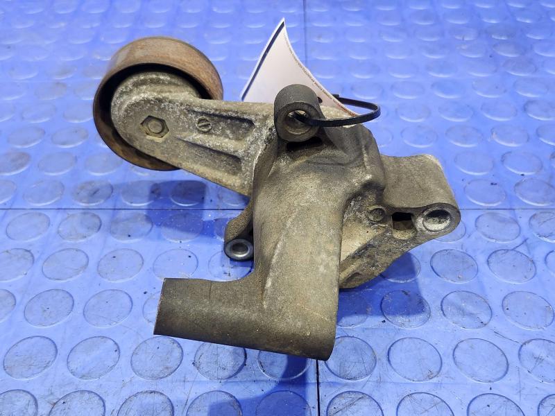 2009 Toyota Tacoma Engine Belt Tensioner