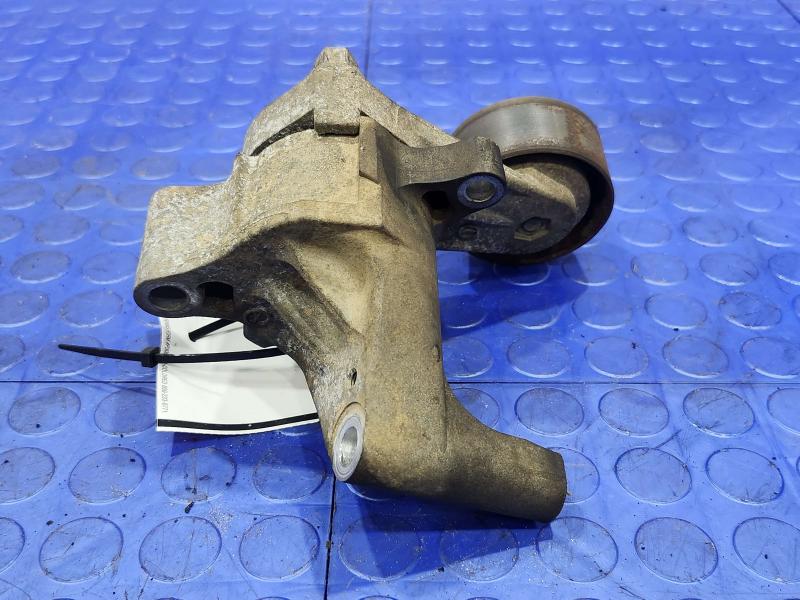 2009 Toyota Tacoma Engine Belt Tensioner