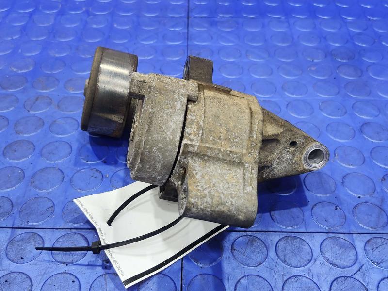 2009 Toyota Tacoma Engine Belt Tensioner