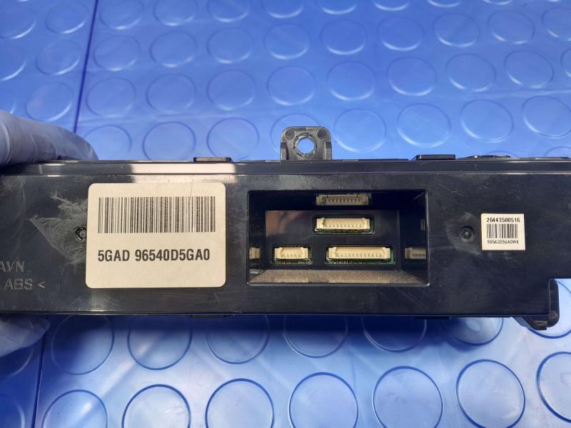 2019-2020 Kia Optima Radio Head Unit Control Panel Genuine OEM 96540D5GA0
