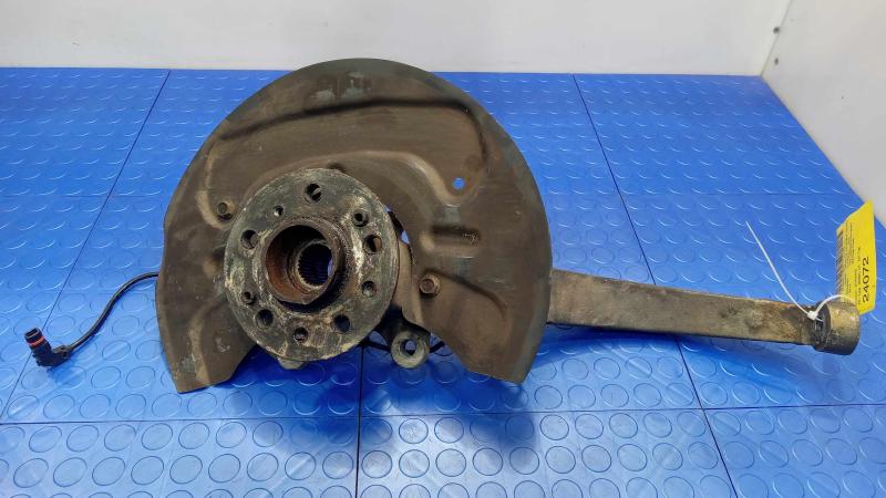 2012 Mercedes R-Class Spindle Knuckle Front