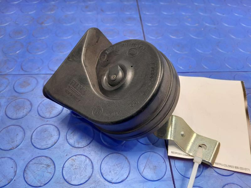 2014-2024 Maserati Ghibli High Note Horn Assembly Genuine OEM 670032402
