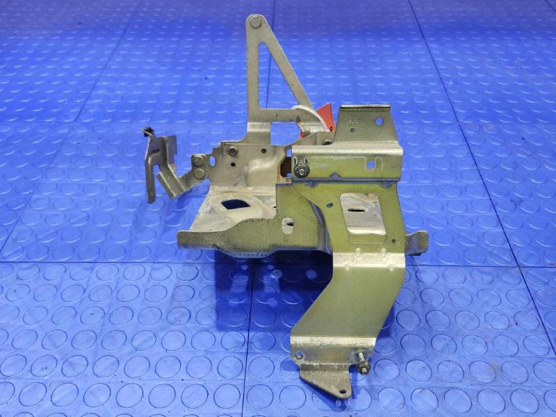 2015-2018 Nissan Rogue Battery Tray Mounting Bracket Support OEM 23714-4CL0B