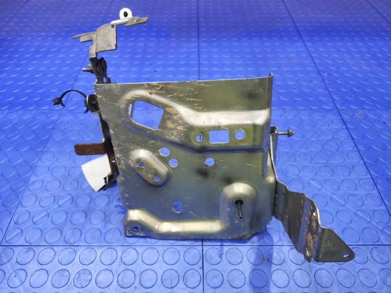 2015-2018 Nissan Rogue Battery Tray Mounting Bracket Support OEM 23714-4CL0B
