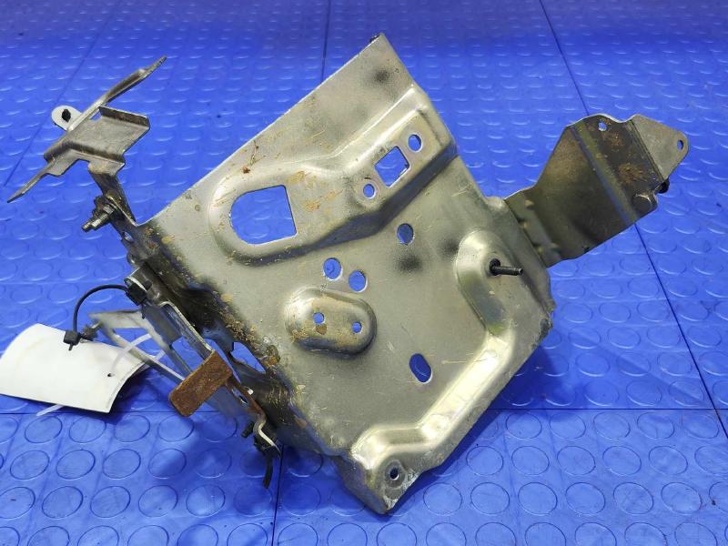 2015-2018 Nissan Rogue Battery Tray Mounting Bracket Support OEM 23714-4CL0B